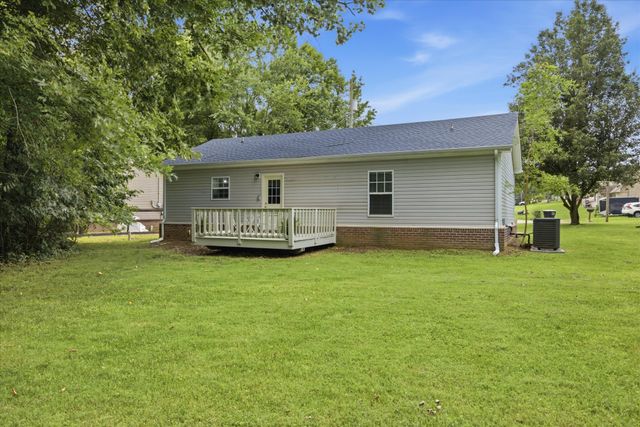 570 Kathryn Ct, Clarksville, TN 37042