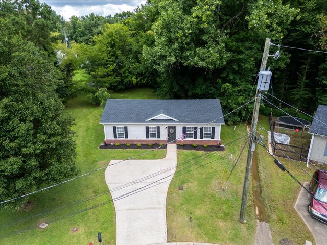 570 Kathryn Ct, Clarksville, TN 37042