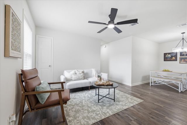 570 Kathryn Ct, Clarksville, TN 37042