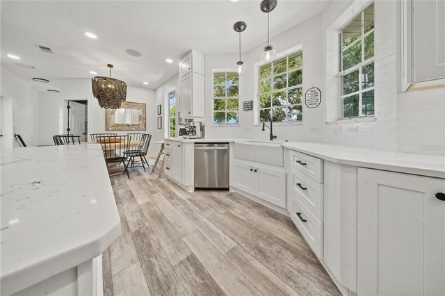 1456 N JASMINE AVENUE, Tarpon Springs, FL 34689