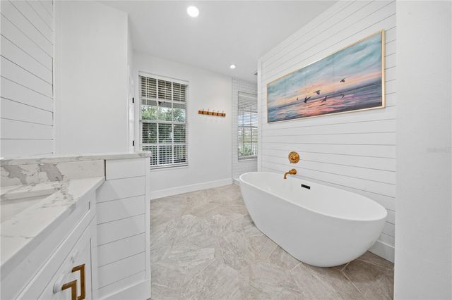 1456 N JASMINE AVENUE, Tarpon Springs, FL 34689