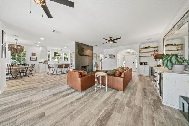 1456 N JASMINE AVENUE, Tarpon Springs, FL 34689