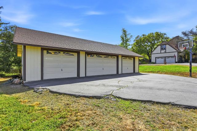 1790 Deer Valley Rd, Rescue, CA 95672