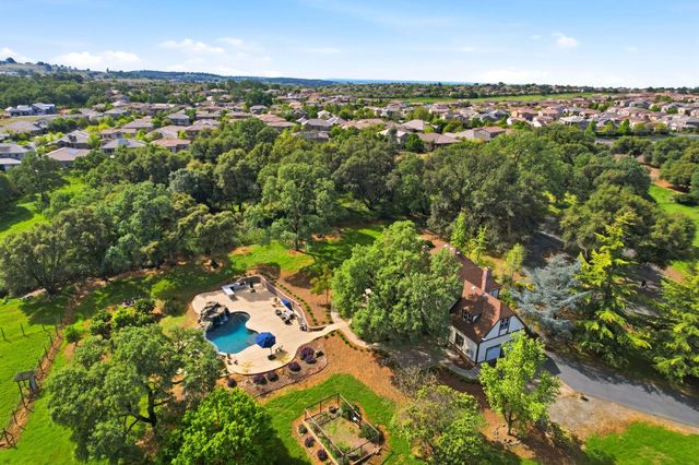 1790 Deer Valley Rd, Rescue, CA 95672