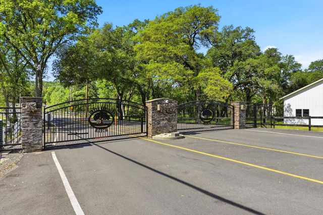 1790 Deer Valley Rd, Rescue, CA 95672