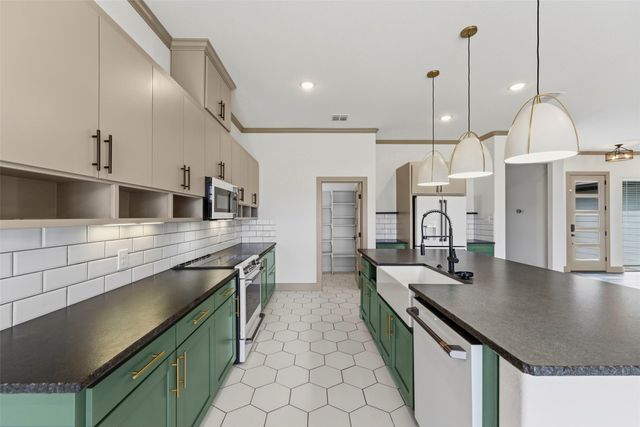 3217 Bairds Lane, Burleson, TX 76028