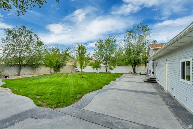 8960 S 1240 W, West Jordan, UT 84088