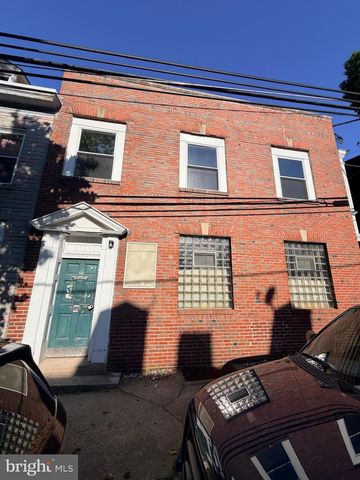 226 ORANGE ST, Reading, PA 19602