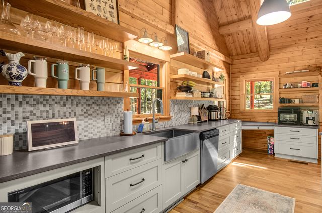 710 Line Creek Road, Senoia, GA 30276