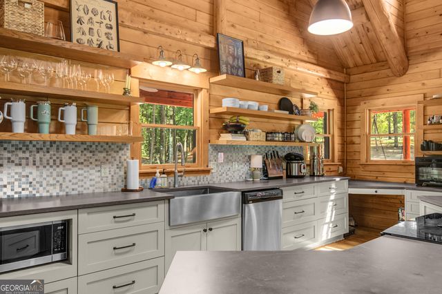 710 Line Creek Road, Senoia, GA 30276