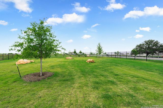 16013 Cabana Drive, Lytle, TX 78052