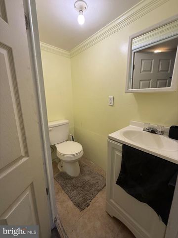 4721 BLEIGH AVE, Philadelphia, PA 19136
