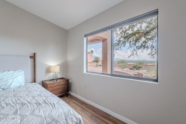 1493 W Hidden Crest Court, Green Valley, AZ 85622