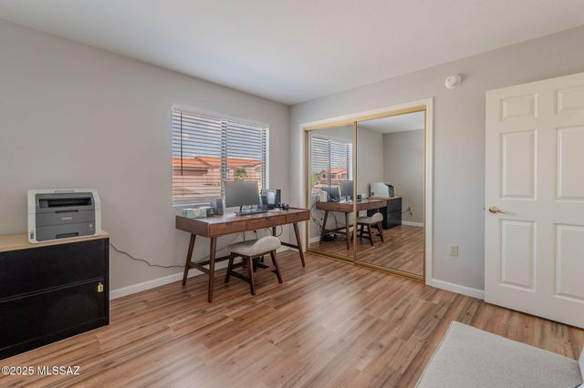 1493 W Hidden Crest Court, Green Valley, AZ 85622