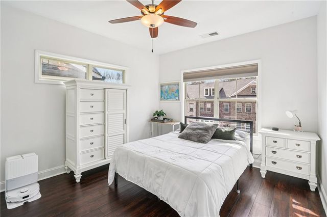 124 Laurel Crest Alley, Johns Creek, GA 30024