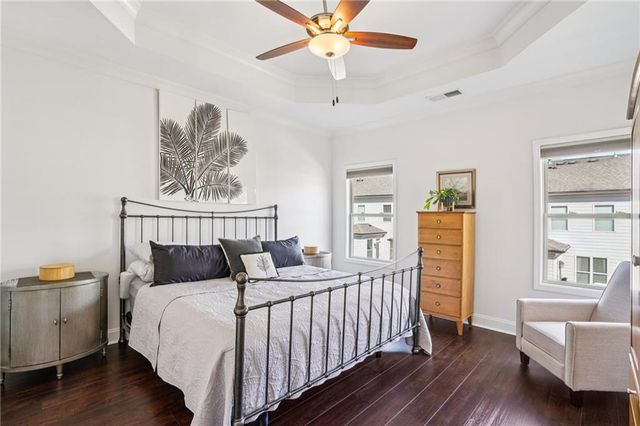 124 Laurel Crest Alley, Johns Creek, GA 30024