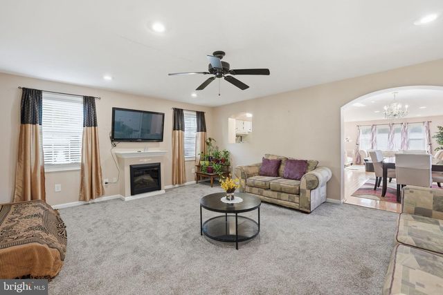5209 COLUMBIA RD, Springfield, VA 22151