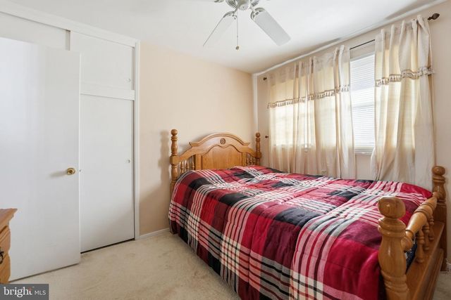 5209 COLUMBIA RD, Springfield, VA 22151
