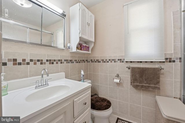 5209 COLUMBIA RD, Springfield, VA 22151