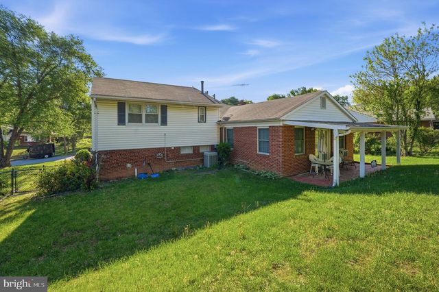 5209 COLUMBIA RD, Springfield, VA 22151