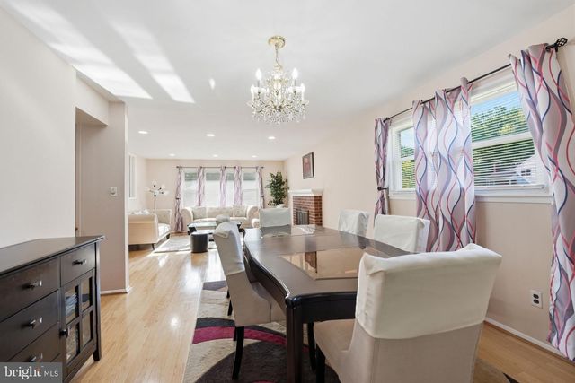 5209 COLUMBIA RD, Springfield, VA 22151