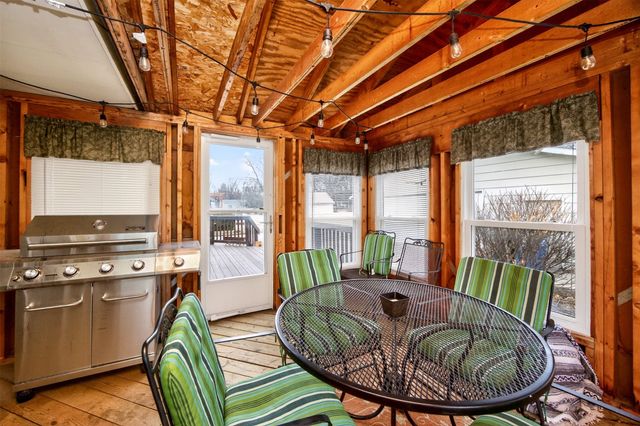 3702 54th Street, Des Moines, IA 50310