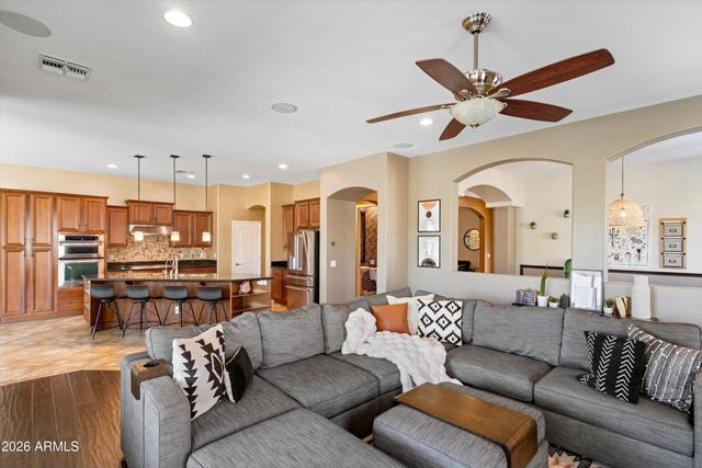 19210 W OREGON Avenue, Litchfield Park, AZ 85340