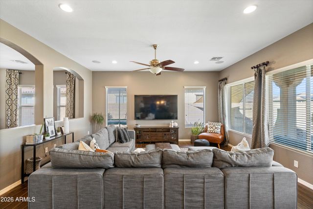 19210 W OREGON Avenue, Litchfield Park, AZ 85340