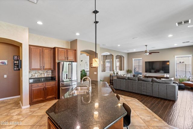 19210 W OREGON Avenue, Litchfield Park, AZ 85340