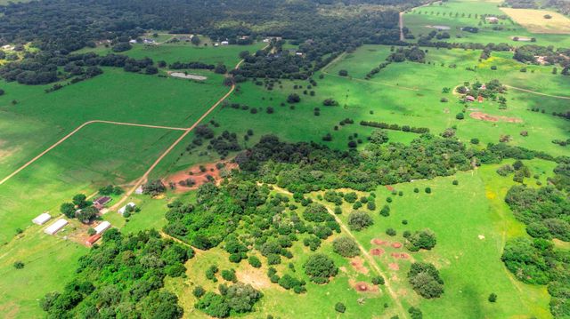 1017 New Ulm Road, Cat Spring, TX 78933