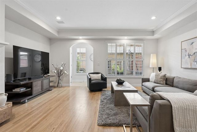 132 S Monroe Street, Denver, CO 80209