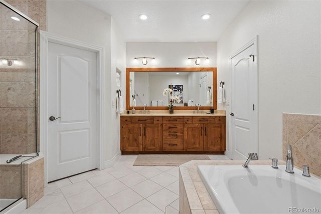 132 S Monroe Street, Denver, CO 80209
