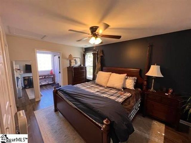 187 Meadow Brook Lane, Pickens, SC 29671
