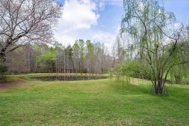 187 Meadow Brook Lane, Pickens, SC 29671