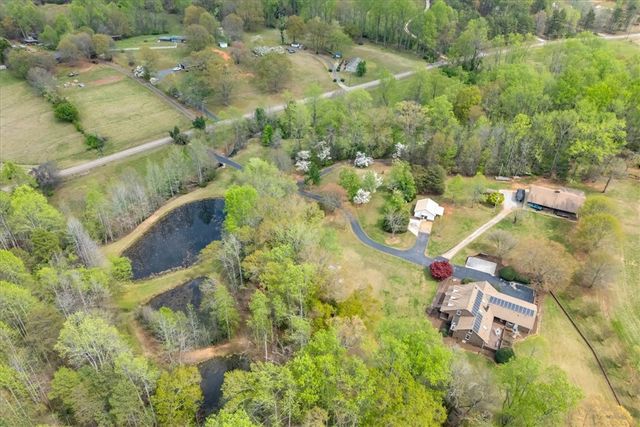 187 Meadow Brook Lane, Pickens, SC 29671