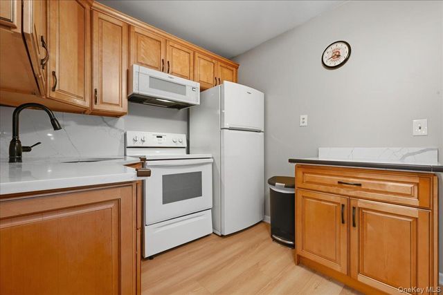 979 Merillon Avenue, Westbury, NY 11590