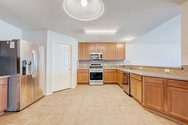 2919 Texas Trail Lane, Manvel, TX 77578