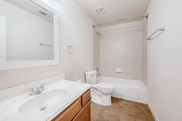 2919 Texas Trail Lane, Manvel, TX 77578