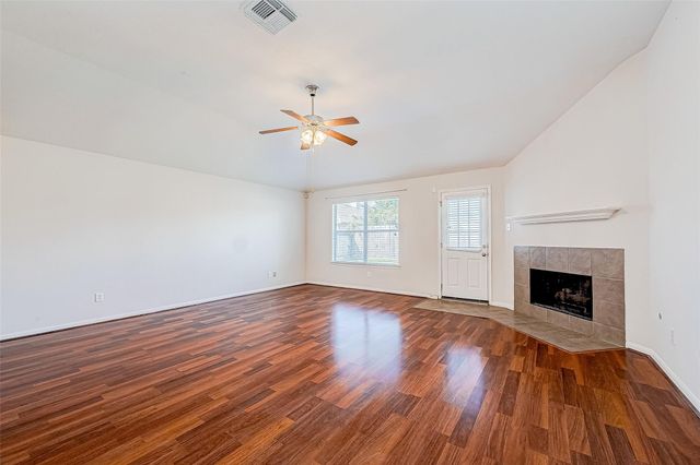 2919 Texas Trail Lane, Manvel, TX 77578