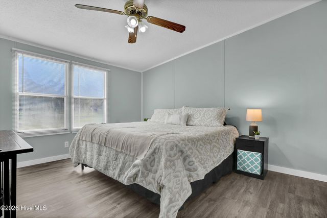 307 Buttonwood Court, Rocky Point, NC 28457