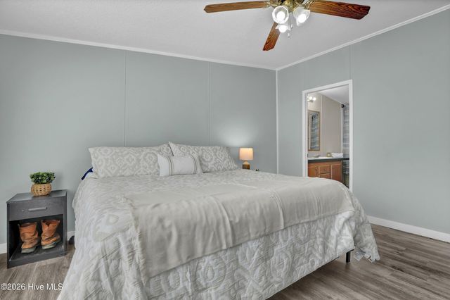 307 Buttonwood Court, Rocky Point, NC 28457