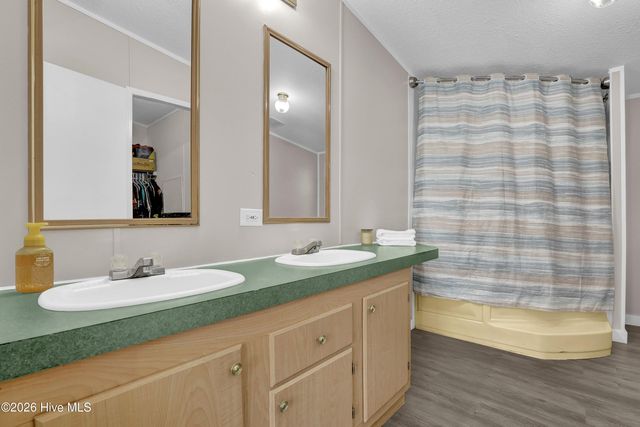 307 Buttonwood Court, Rocky Point, NC 28457