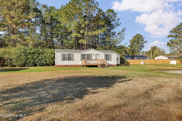 307 Buttonwood Court, Rocky Point, NC 28457