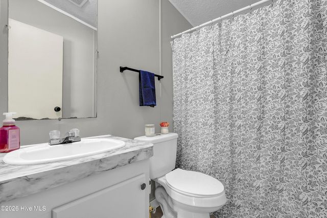 307 Buttonwood Court, Rocky Point, NC 28457