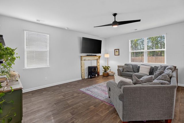 384 Bering Lane, Summerville, SC 29486