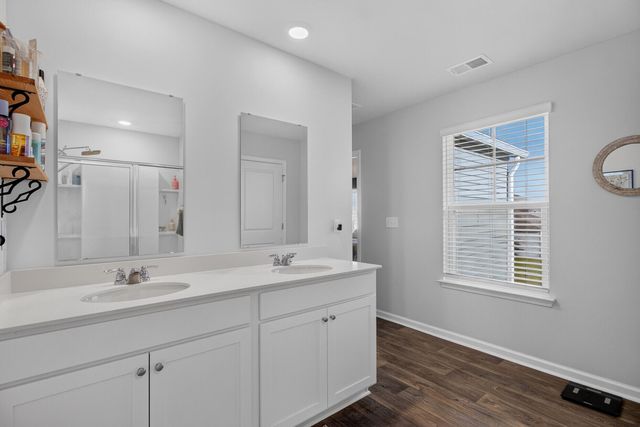 384 Bering Lane, Summerville, SC 29486