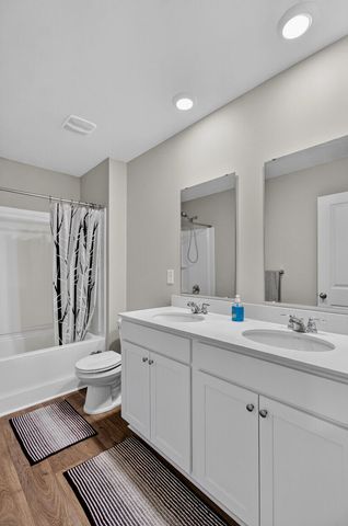 384 Bering Lane, Summerville, SC 29486