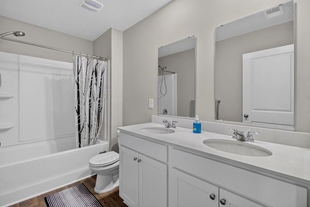 384 Bering Lane, Summerville, SC 29486