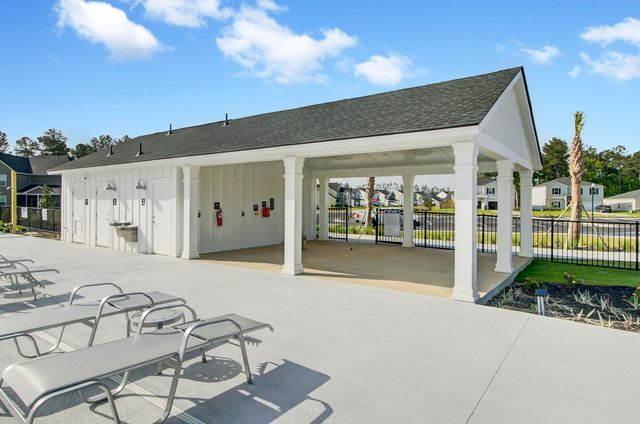384 Bering Lane, Summerville, SC 29486