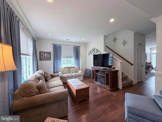 1034 SHERBOURNE RD, Middletown, DE 19709